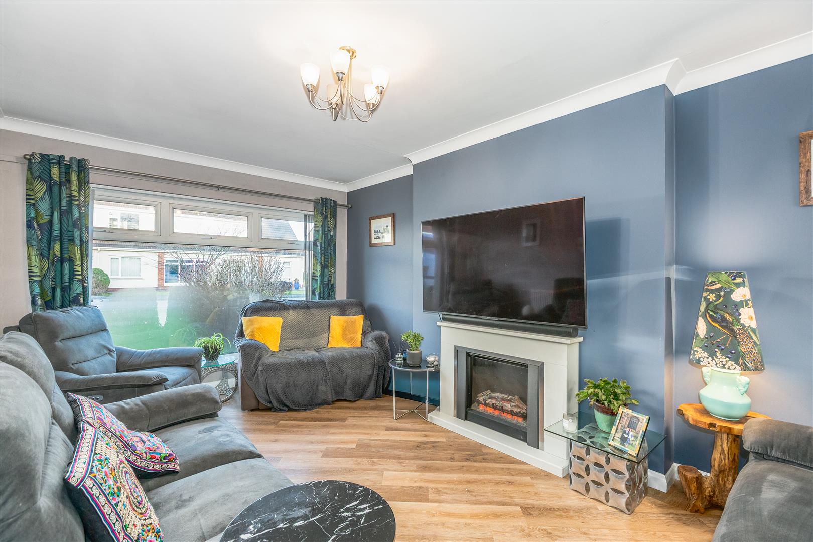 Woodfield Avenue, Pontlliw, SWANSEA, SA4 9EQ